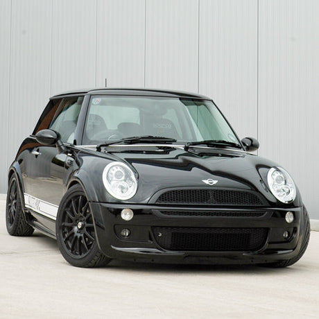 A black R50 MINI Cooper 